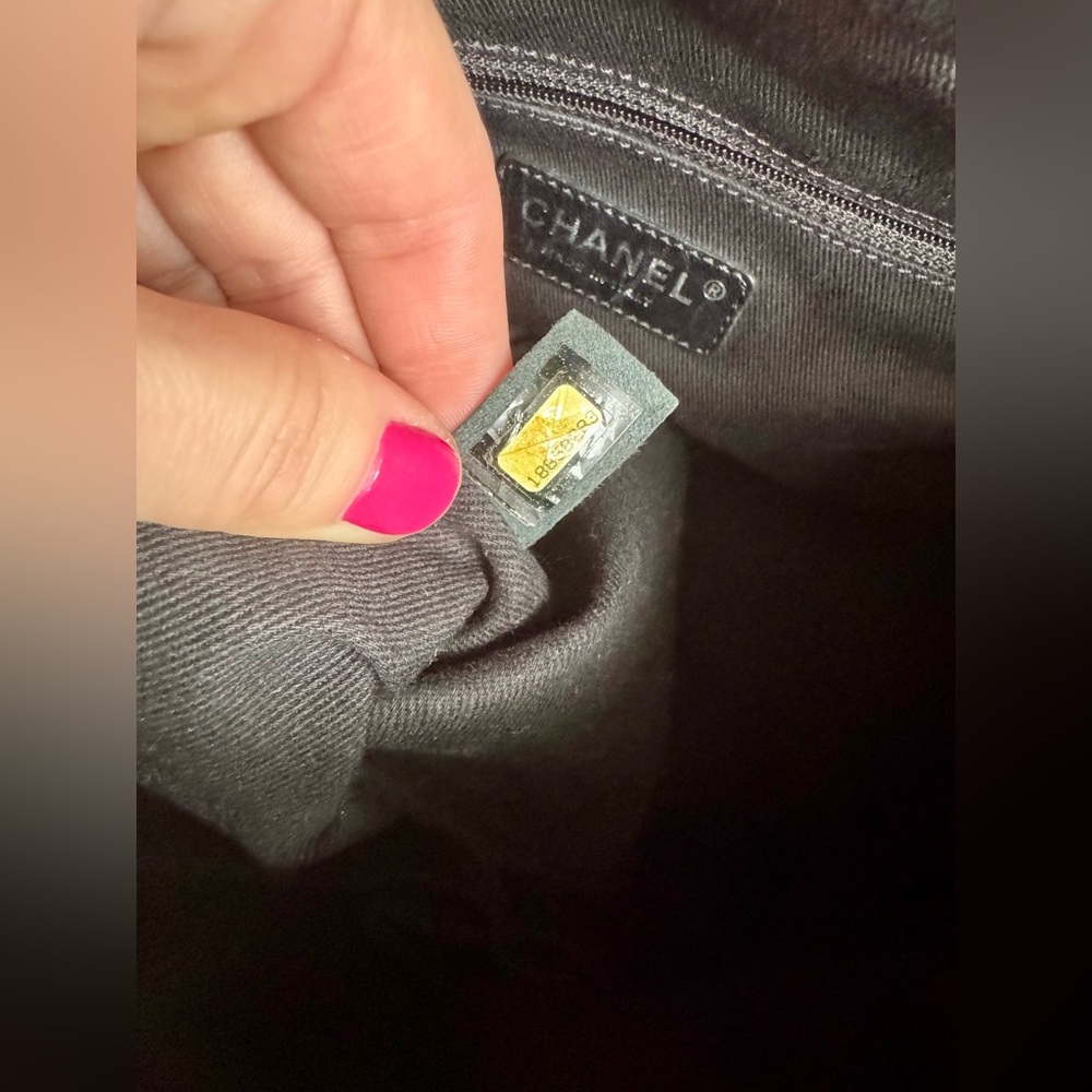 CHANEL Bag - Picture 14 of 15